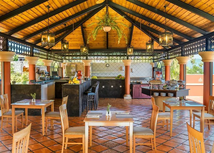 Aguilas Tenerife, Affiliated By Melia 4*