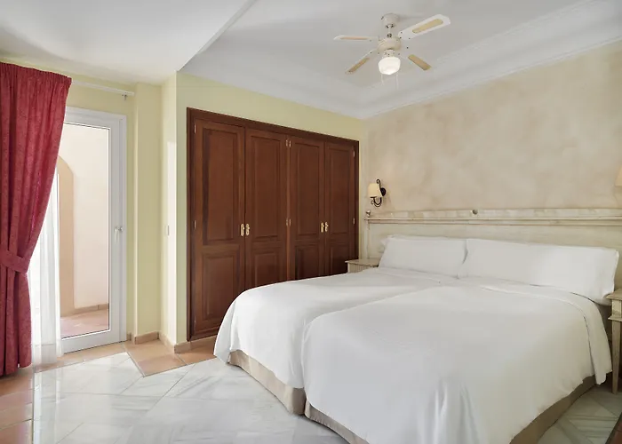 호텔 Aguilas Tenerife, Affiliated By Melia 4*