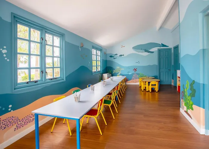 Aguilas Tenerife, Affiliated By Melia