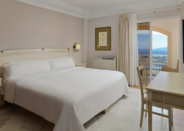 Aguilas Tenerife, Affiliated By Melia فندق